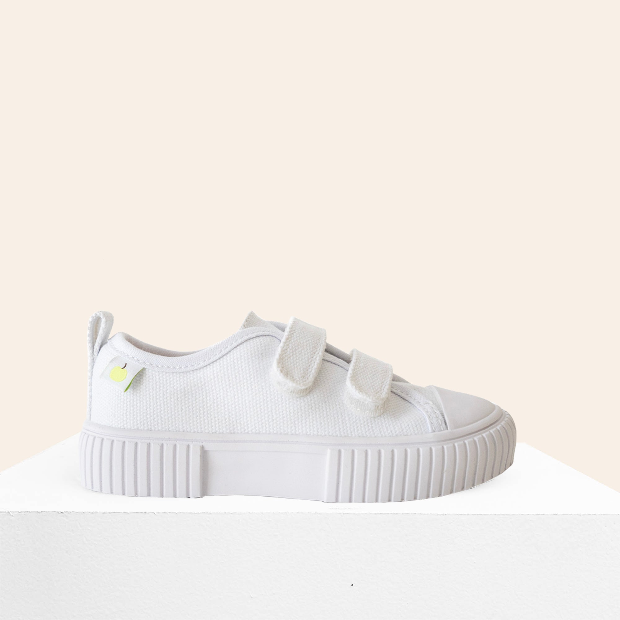 Organic Cotton Low Top Sneaker - White
